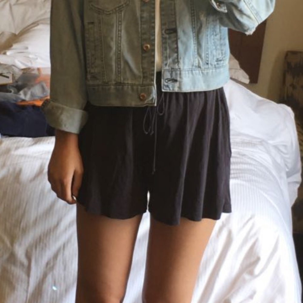 Lush flowy shorts size small